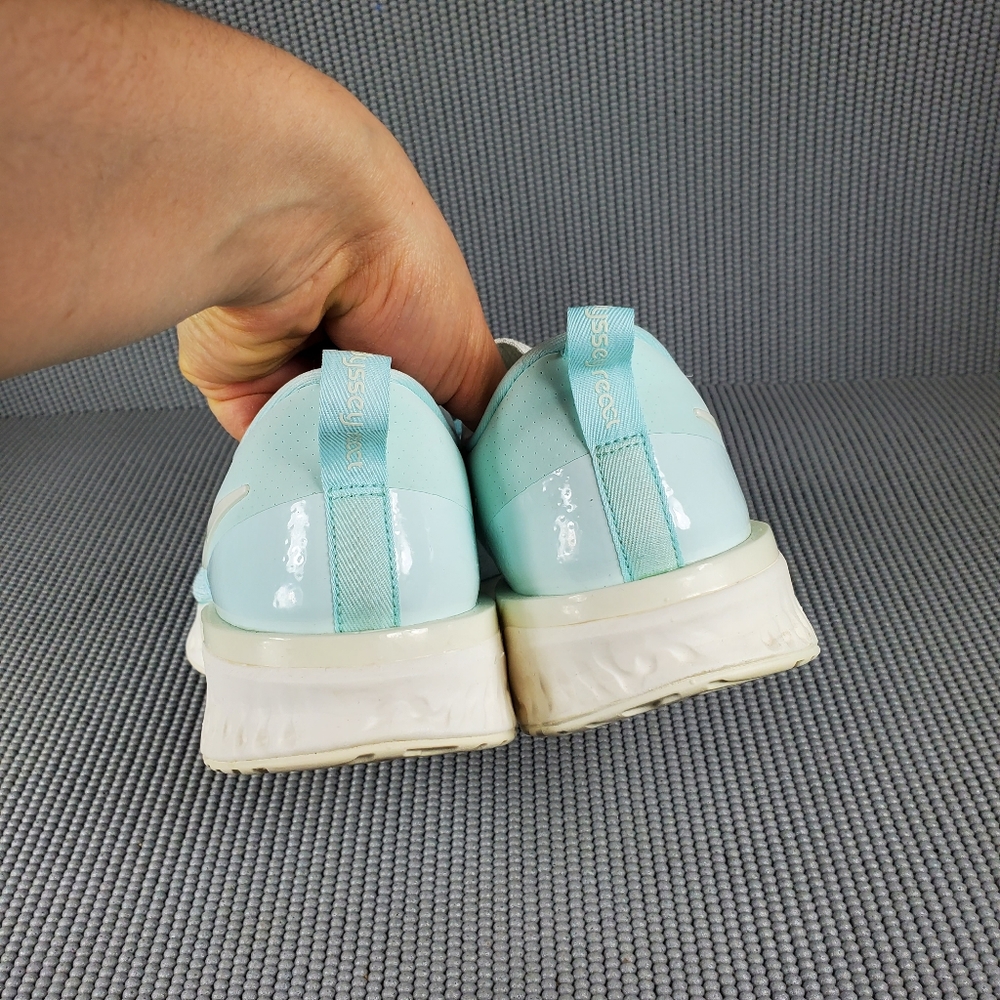 Nike Women's Odyssey React Flyknit 2 Sneakers - image 7